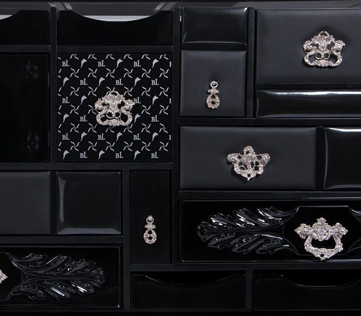 mondrian-black-sideboard-04-boca-do-lobo(001)